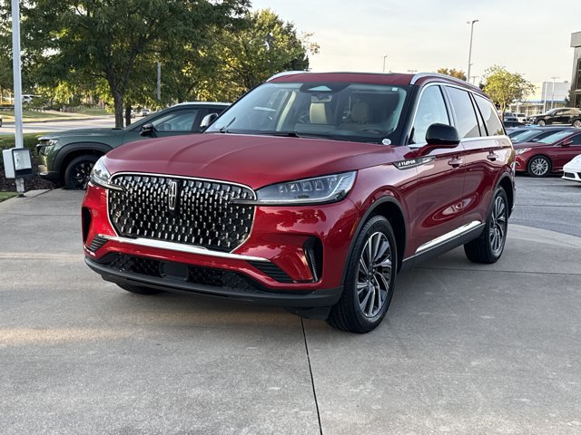 Used 2026 Lincoln Aviator AWD image 9