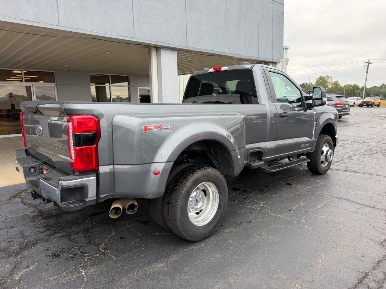 Certified 2026 Ford F350 XLT w/ 360-Degree Camera Package AWD/4WD image 3