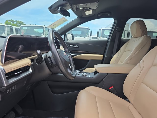 Used 2025 Cadillac XT4 Premium Luxury FWD image 24