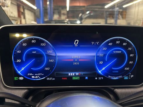 Certified 2025 Mercedes-Benz EQE 350+ 4MATIC SUV image 15