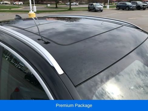 Used 2024 BMW X3 xDrive30i image 3