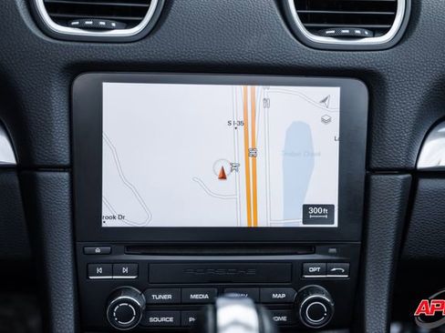 Used 2017 Porsche 718 Boxster S image 18