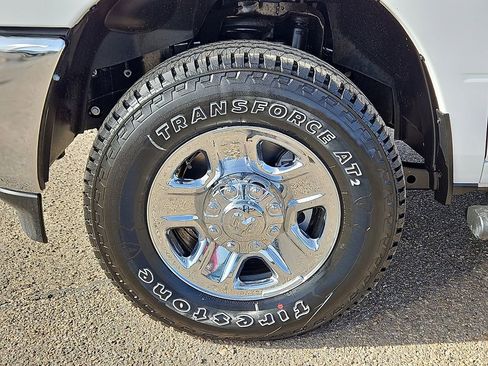 New 2026 RAM 2500 Tradesman AWD/4WD image 5