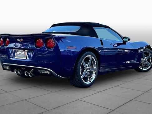 Used 2007 Chevrolet Corvette Convertible w/ Preferred Equipment Group RWD image 11