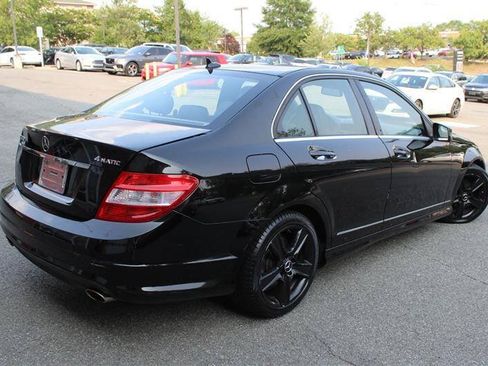 Used 2011 Mercedes-Benz C 300 4MATIC Sedan image 5