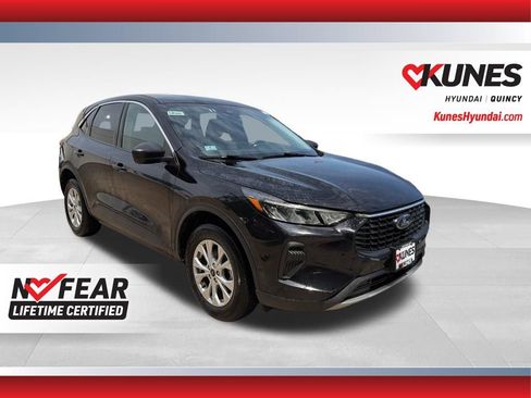 Used 2024 Ford Escape Active AWD/4WD image 1