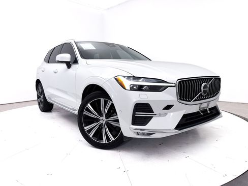 Used 2023 Volvo XC60 B5 Plus w/ Protection Package Premier FWD image 2