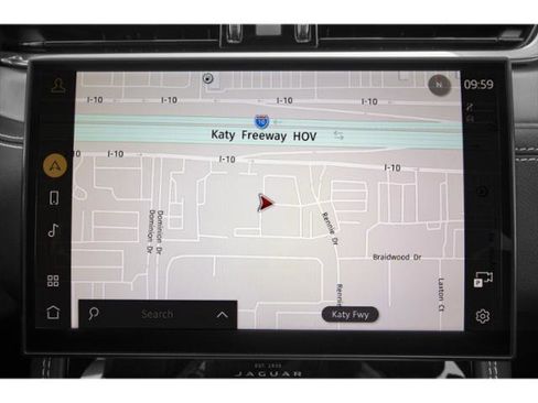 Used 2025 Jaguar F-PACE R-Dynamic S image 16