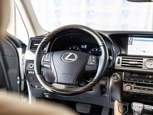 Used 2017 Lexus LS 460 AWD w/ Comfort Package image 39