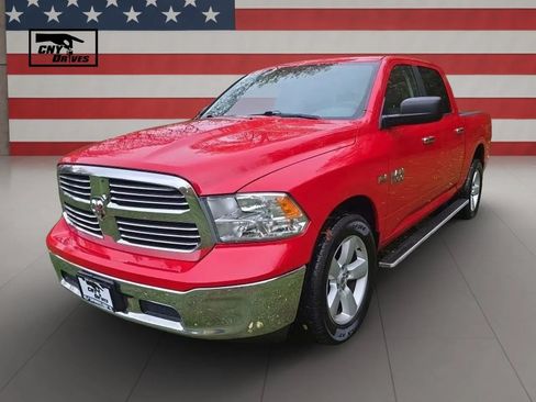 Used 2017 RAM 1500 Classic SLT AWD/4WD image 1
