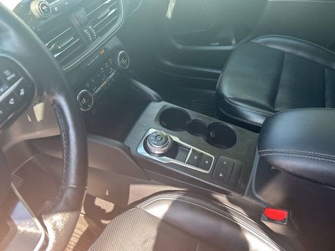Used 2021 Ford Escape SEL AWD/4WD image 28