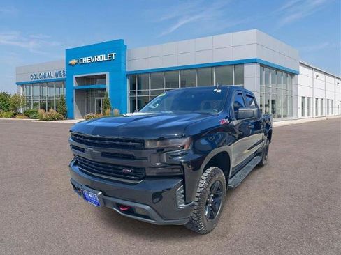 Used 2020 Chevrolet Silverado 1500 LT Trail Boss AWD/4WD image 1