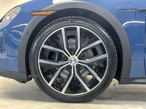 New 2025 Porsche Taycan 4S image 95