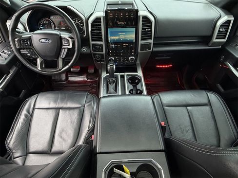 Used 2020 Ford F150 Lariat w/ Equipment Group 502A Luxury image 12