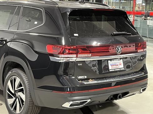 New 2026 Volkswagen Atlas SE image 15