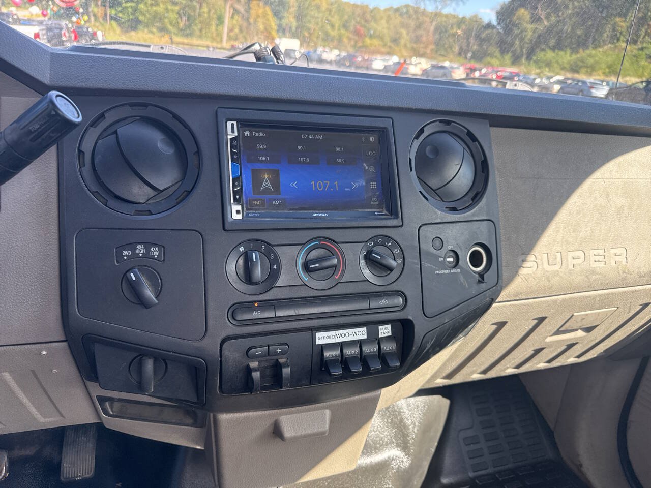 Used 2010 Ford F350 XLT AWD/4WD image 21