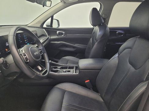 Used 2024 Kia Sorento S w/ Panoramic Sunroof Package FWD image 17