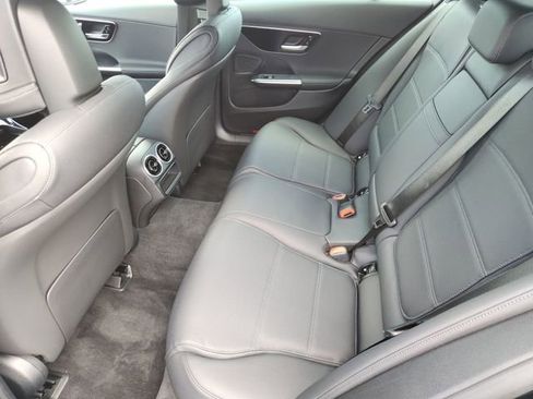 Used 2025 Mercedes-Benz C 300 Sedan image 21