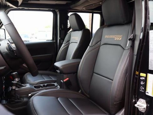New 2025 Jeep Wrangler Unlimited Rubicon 392 image 17