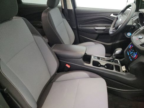 Used 2018 Ford Escape SE w/ SE Sync 3 Package image 21