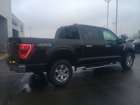 Certified 2022 Ford F150 XLT w/ Equipment Group 302A High image 14