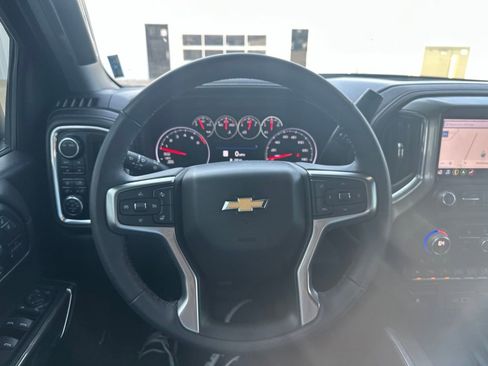 Used 2022 Chevrolet Silverado 1500 LTZ w/ Safety Package II AWD/4WD image 12