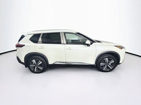 Used 2023 Nissan Rogue SL FWD image 10