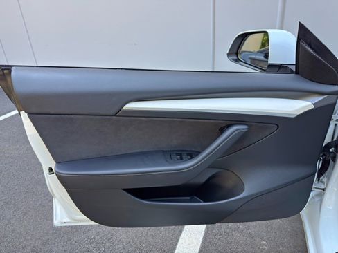 Used 2023 Tesla Model 3 Standard Range RWD image 43