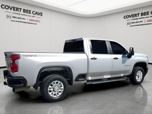 Used 2023 Chevrolet Silverado 2500 Custom w/ Custom Value Package image 10