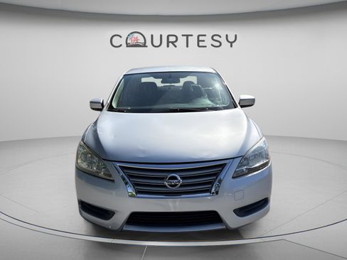 Used 2015 Nissan Sentra S FWD image 10