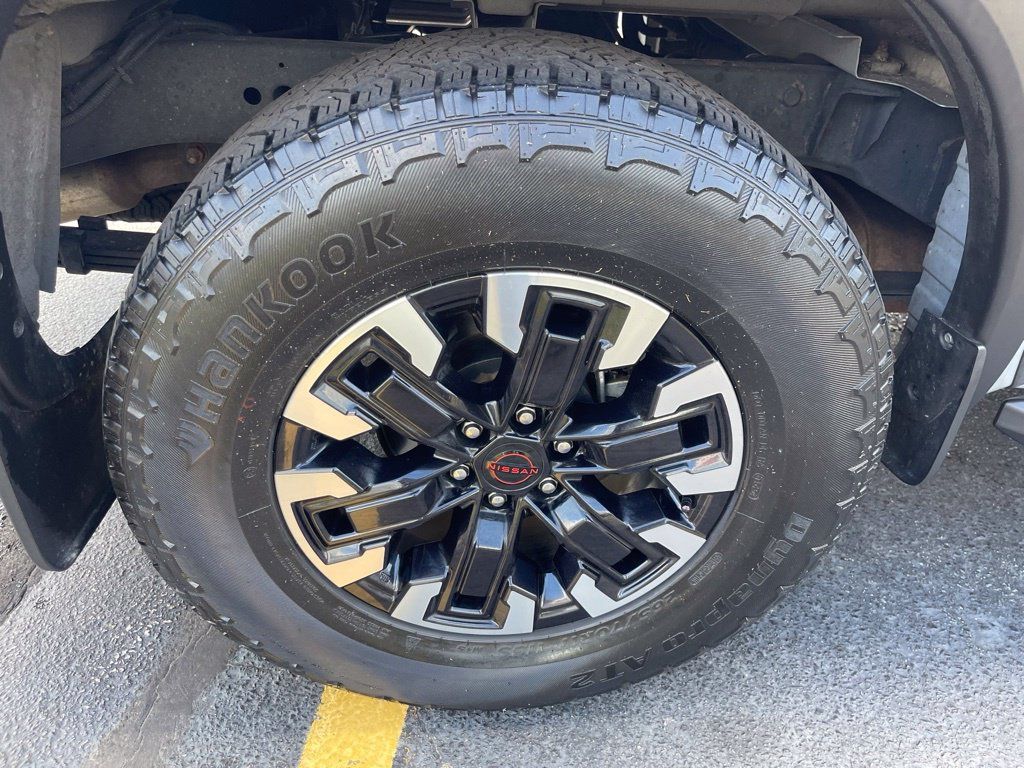 Certified 2024 Nissan Frontier PRO-4X w/ Pro Convenience Package AWD/4WD image 38