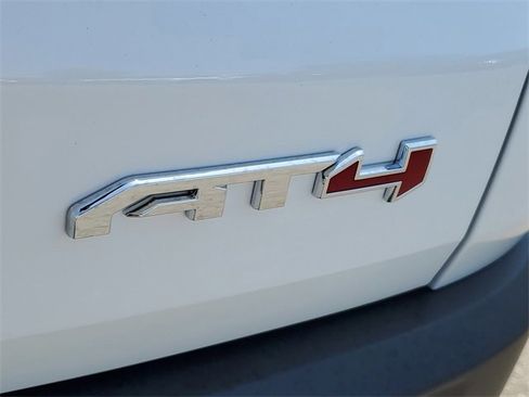 New 2025 GMC Acadia AT4 w/ Super Cruise Package image 25