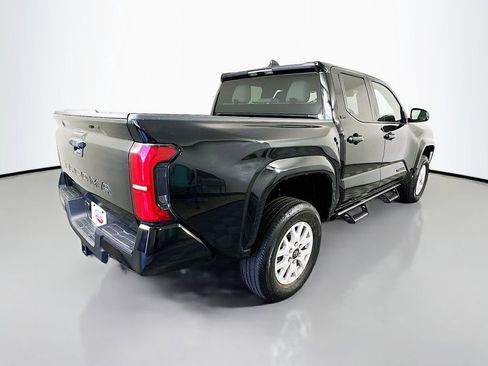 Certified 2025 Toyota Tacoma SR5 image 5