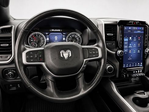 Used 2022 RAM 1500 Big Horn AWD/4WD image 22