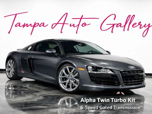 Used 2011 Audi R8 V10 image 1