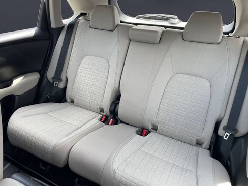 Certified 2024 Honda HR-V LX image 13