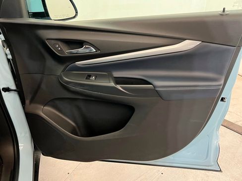 Used 2022 Chevrolet Bolt EUV Premier image 24