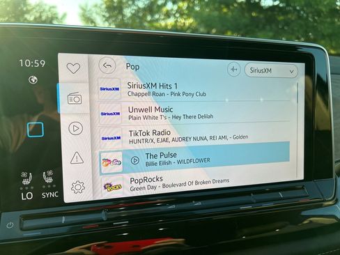 New 2026 Volkswagen Atlas SE image 16