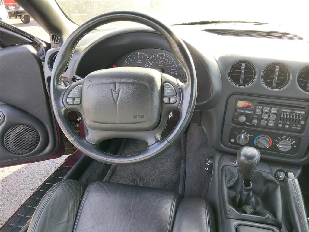 Used 1996 Pontiac Firebird Convertible RWD image 11