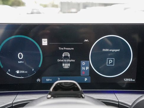 Used 2024 Hyundai Santa Fe Limited image 22