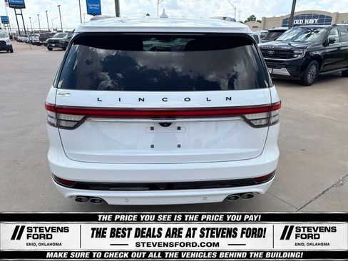 Used 2024 Lincoln Aviator Black Label w/ Jet Package AWD/4WD image 11