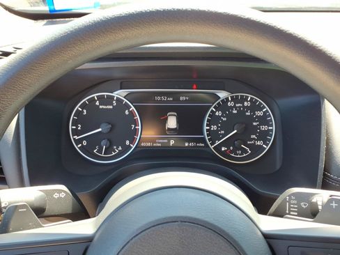 Used 2024 Nissan Rogue S FWD image 21