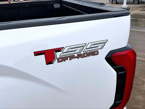 Used 2023 Toyota Tundra SR5 AWD/4WD image 10