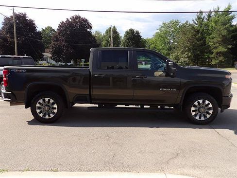 Certified 2022 Chevrolet Silverado 2500 Custom w/ Custom Value Package AWD/4WD image 5