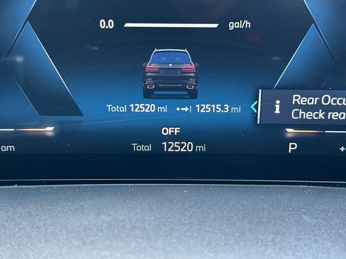Used 2025 BMW X7 xDrive40i AWD/4WD image 26