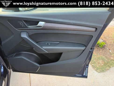 Used 2021 Audi Q5 2.0T Premium w/ Convenience Package image 36