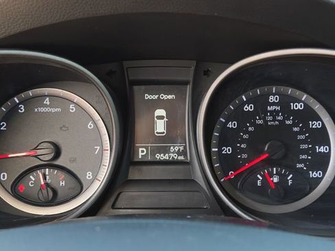 Used 2016 Hyundai Santa Fe Sport image 30