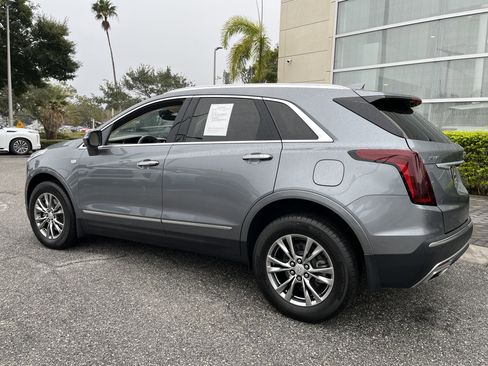 Used 2021 Cadillac XT5 Premium Luxury image 3