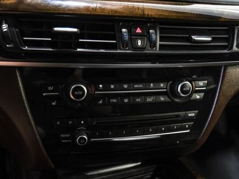 Used 2015 BMW X5 xDrive50i AWD/4WD image 27