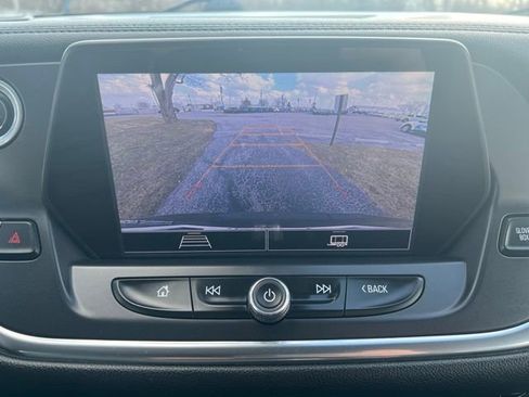 Used 2022 Chevrolet Blazer LT AWD/4WD image 18